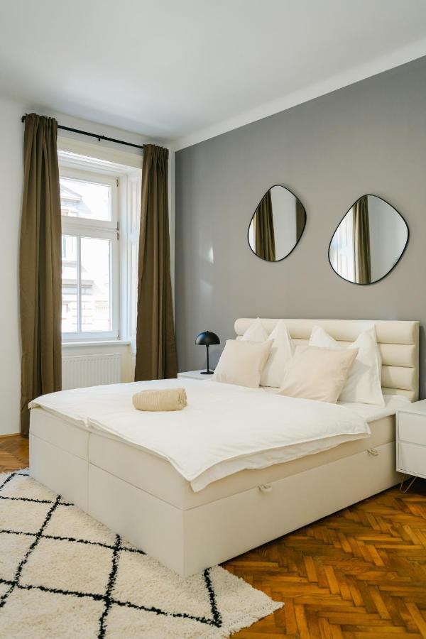 Cozy Apt Perfect For 4-6 Tv Metro Self-Checkin Vienna Luaran gambar