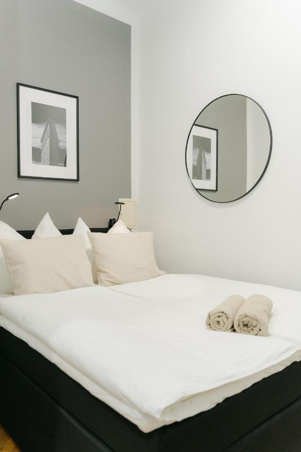 Cozy Apt Perfect For 4-6 Tv Metro Self-Checkin Vienna Luaran gambar