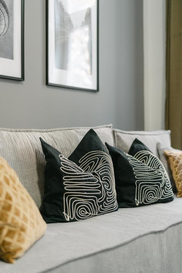 Cozy Apt Perfect For 4-6 Tv Metro Self-Checkin Vienna Luaran gambar